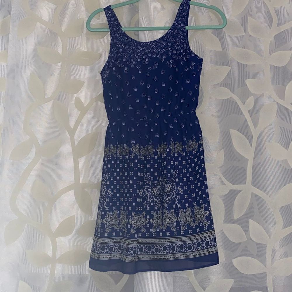 H&M blue open back dress size 4